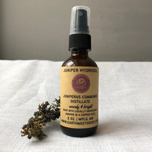 Load image into Gallery viewer, Juniper Hydrosol
